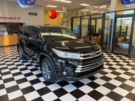 2018 Toyota Highlander SE