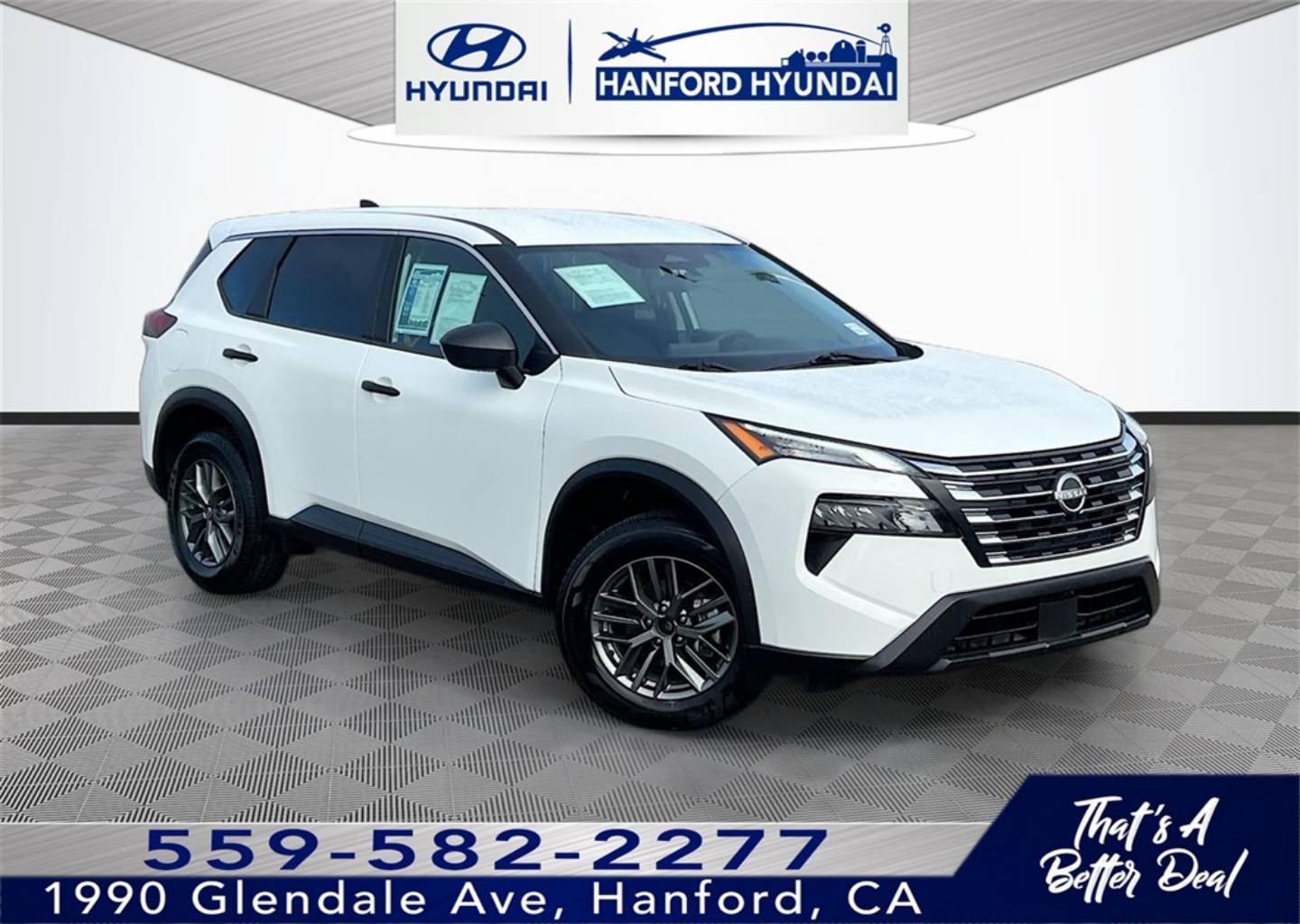 2024 Nissan Rogue S's photo