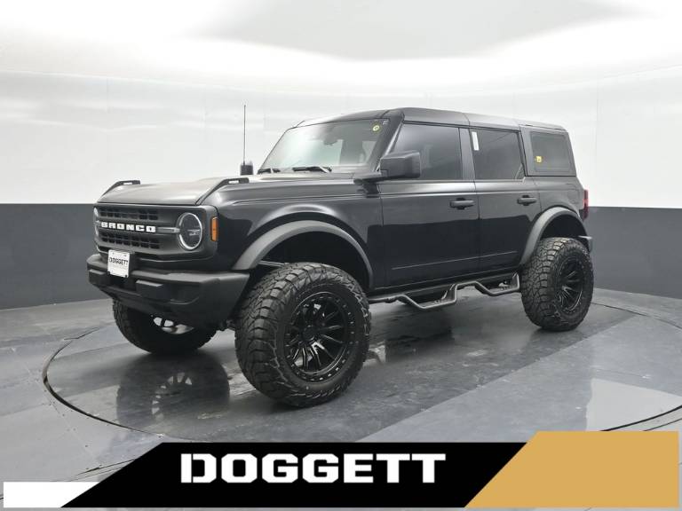 2025 Ford Bronco Base