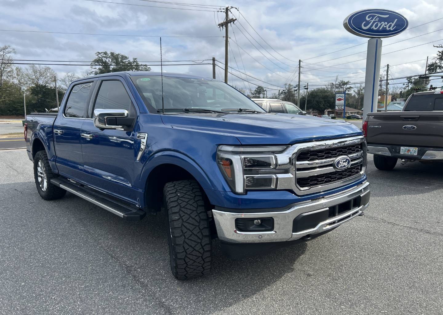 2025 Ford F-150 Lariat's photo