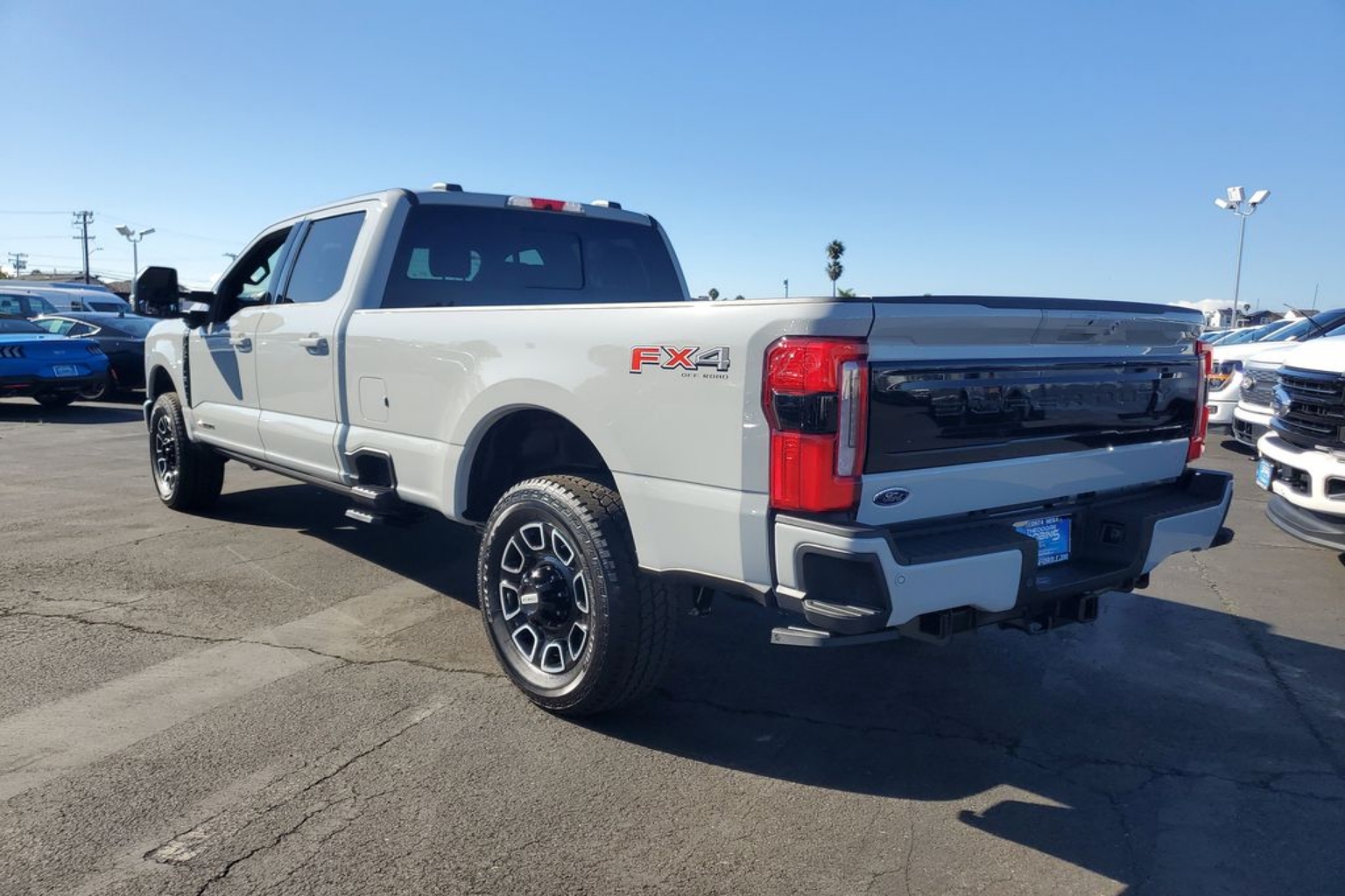 2026 Ford F-350 Super Duty Platinum