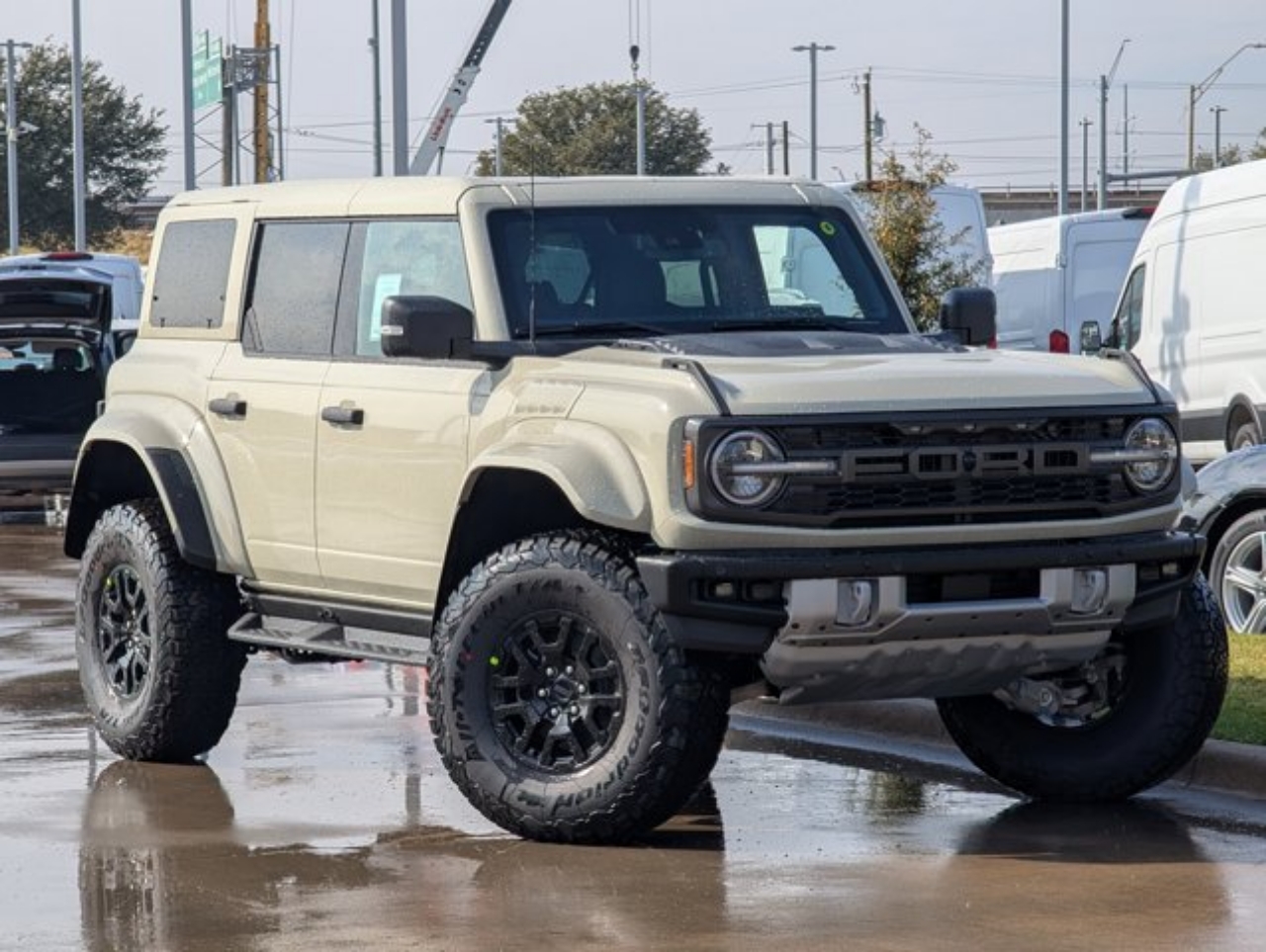 2025 Ford Bronco Raptor 4x4's photo