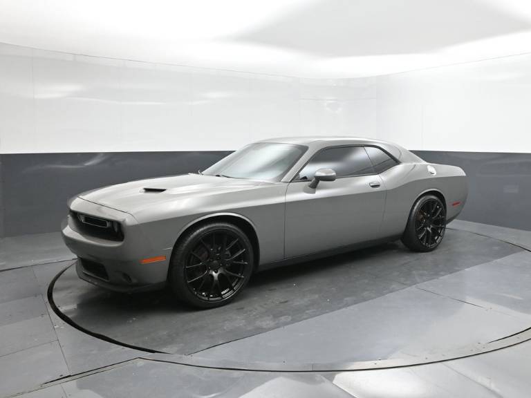2017 Dodge Challenger SXT