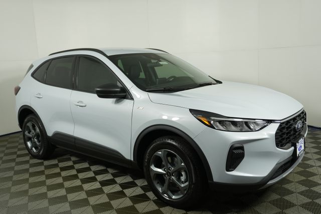 2026 Ford Escape ST-Line's photo