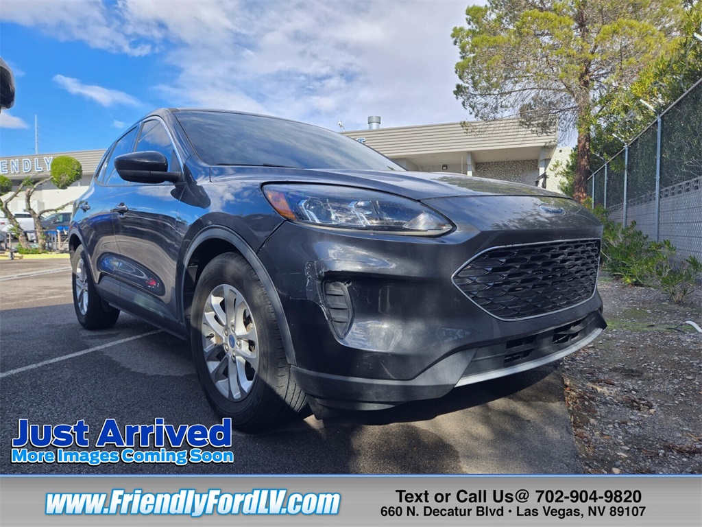 2020 Ford Escape SE