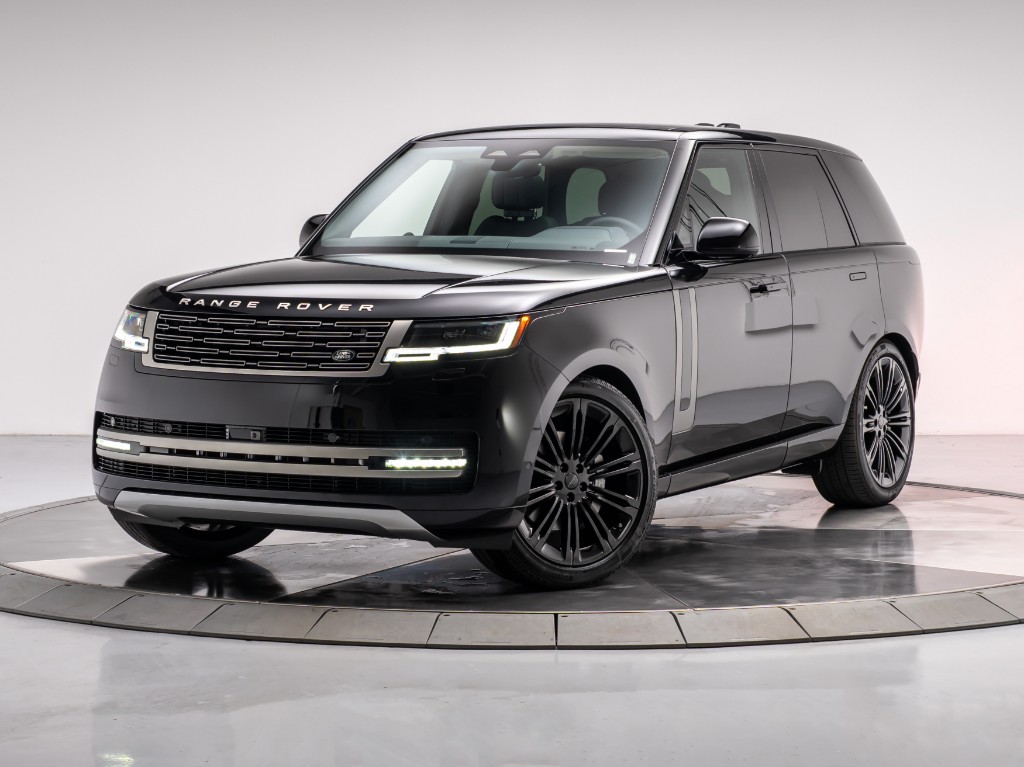 2026 Land Rover Range Rover P400 SE