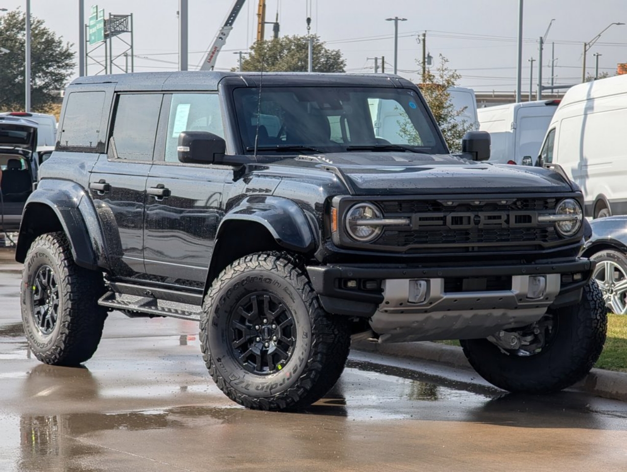 2025 Ford Bronco Raptor 4x4's photo