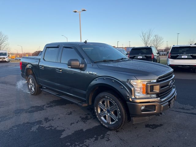 2019 Ford F-150 XLT's photo
