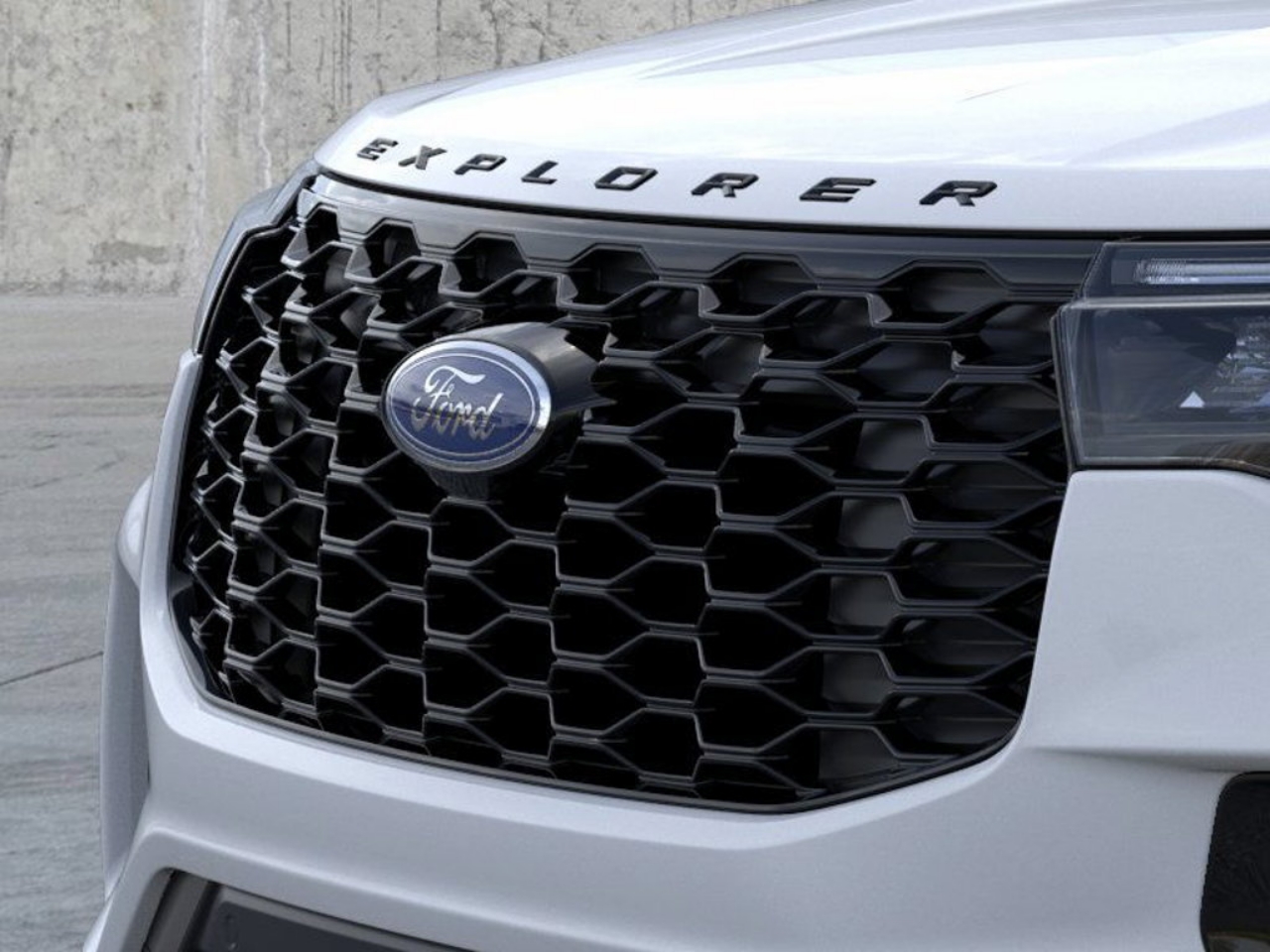 2026 Ford Explorer ST-Line - Photo 16
