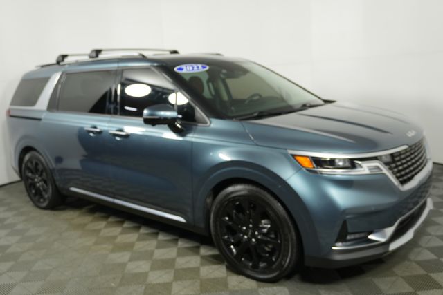2022 Kia Carnival SX Prestige's photo