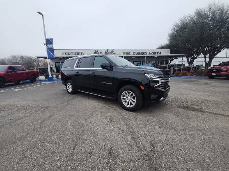 2023 Chevrolet Suburban LT