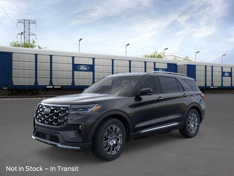 2026 Ford Explorer Platinum's photo