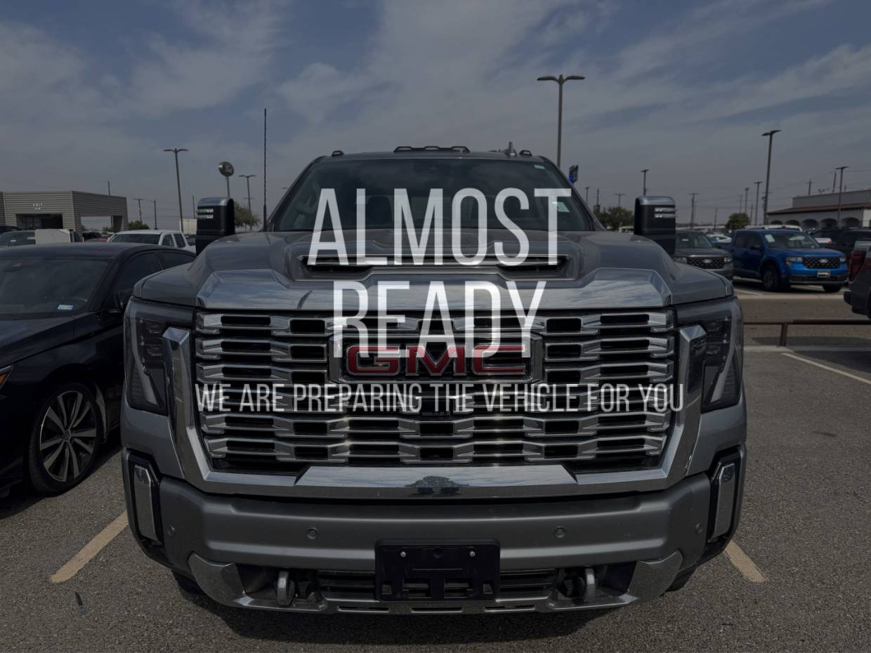 2025 GMC Sierra 2500HD Denali's photo