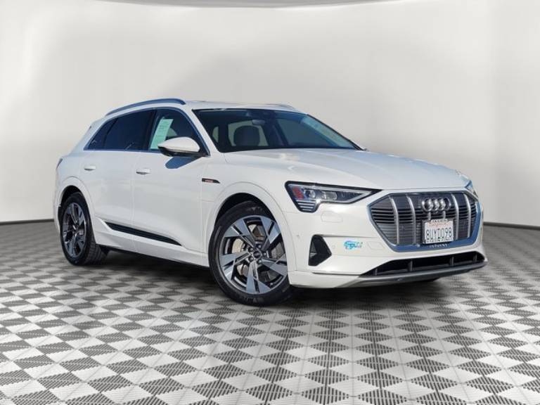 2021 Audi E-Tron Premium Plus