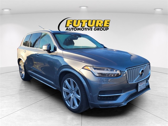 2016 Volvo XC90 Hybrid T8 Inscription