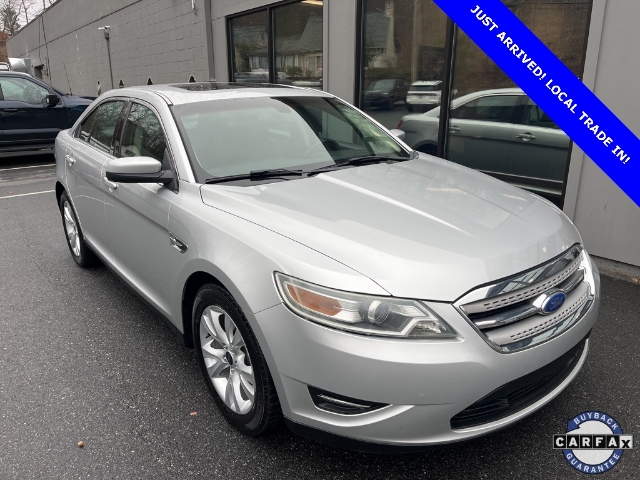 2012 Ford Taurus SEL's photo