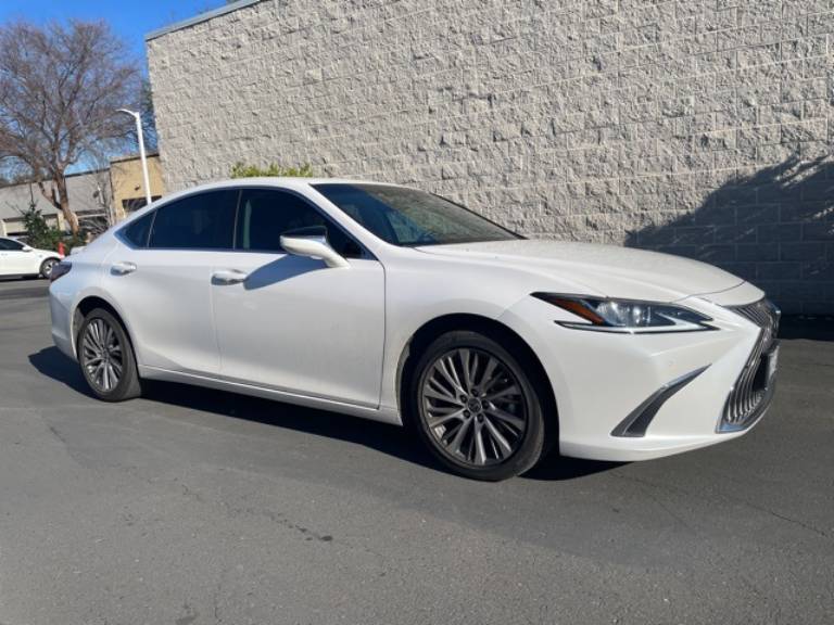 2021 Lexus ES 250