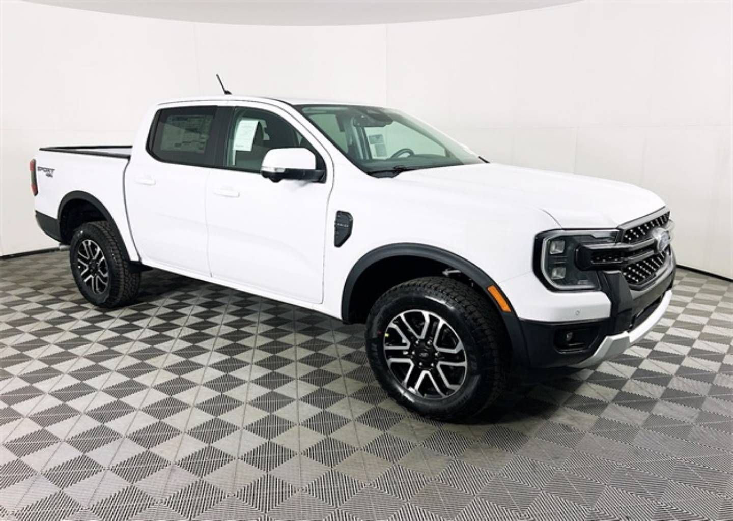 2025 Ford Ranger Lariat's photo