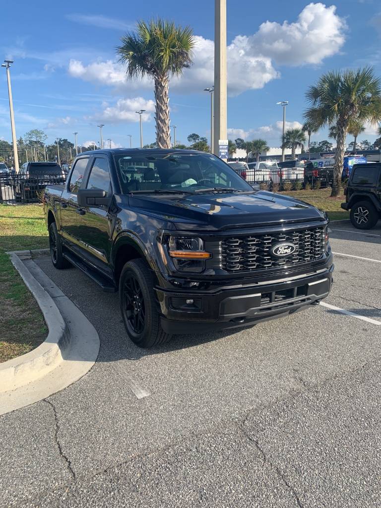 2025 Ford F-150 STX