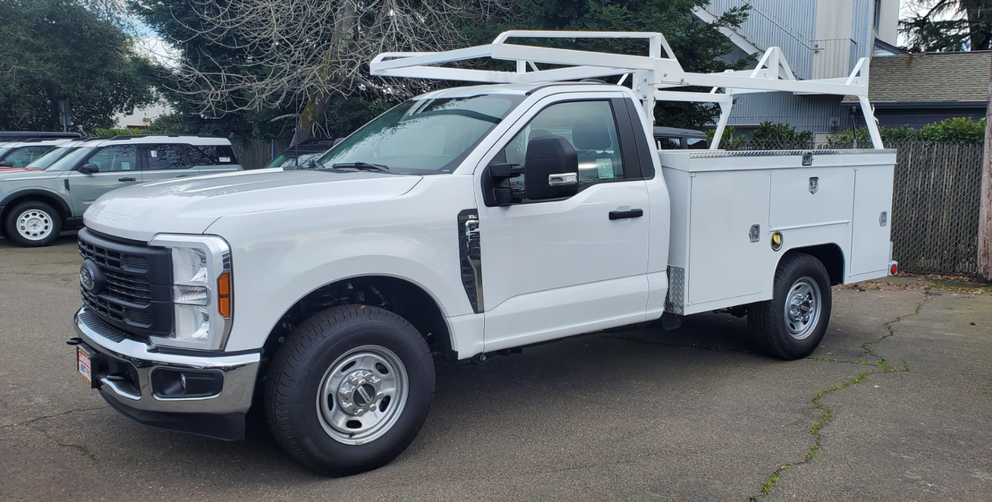 2023 Ford F-250 Base's photo