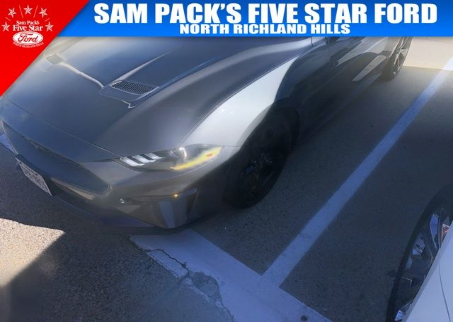 2022 Ford Mustang EcoBoost Premium's photo