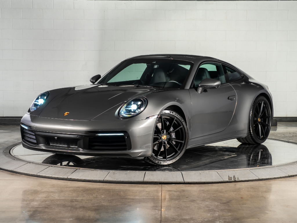 2021 Porsche 911 Carrera