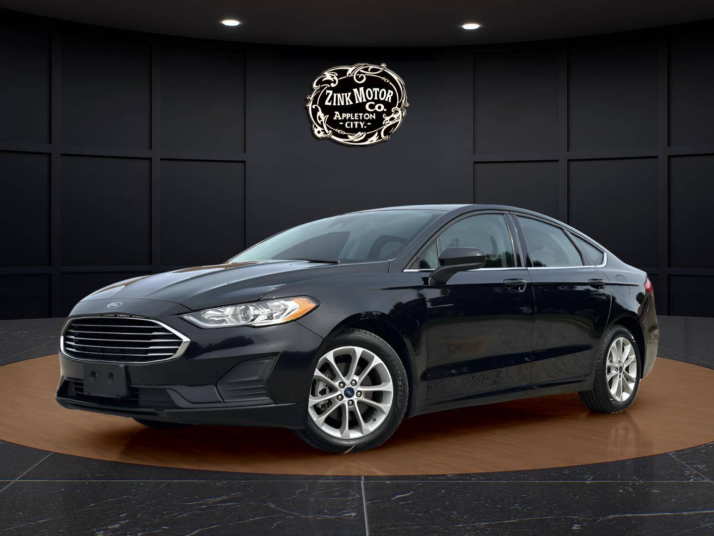 2020 Ford Fusion SE's photo