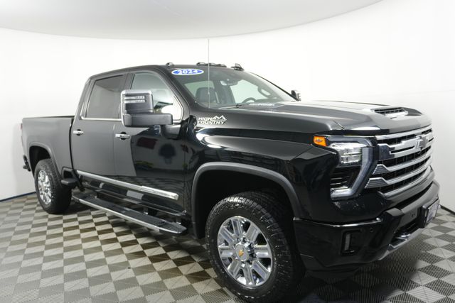 Used 2024 Chevrolet Silverado 3500HD High Country with VIN 1GC4YVEY4RF128838 for sale in Kansas City