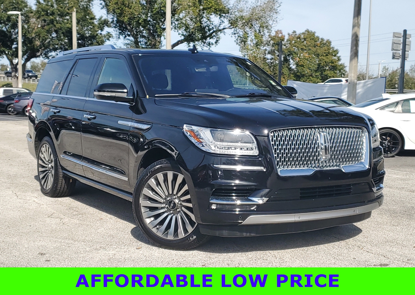 2019 Lincoln Navigator Reserve's photo