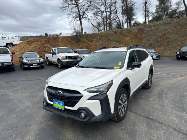 2024 Subaru Outback Premium