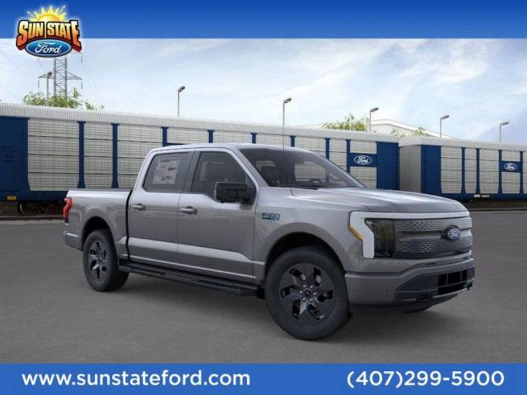 2025 Ford F-150 Lightning Flash