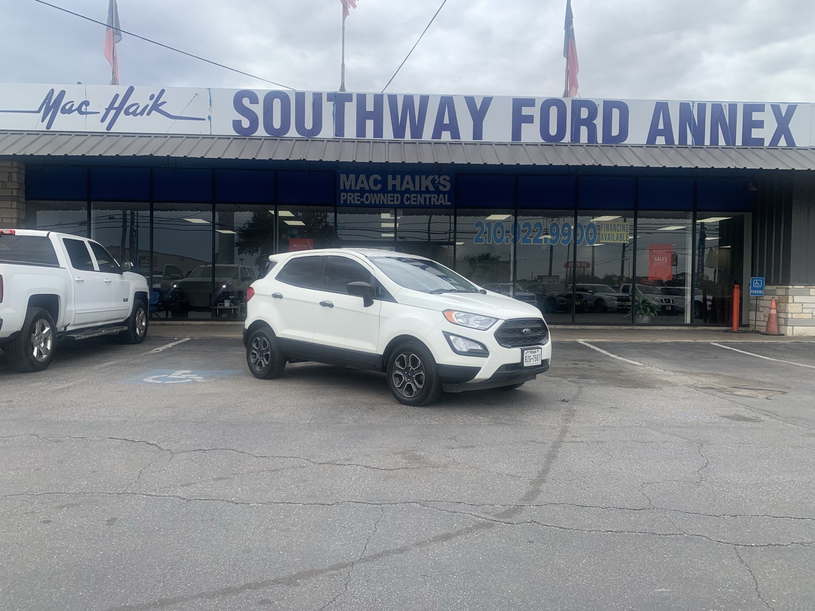 2021 Ford EcoSport S's photo