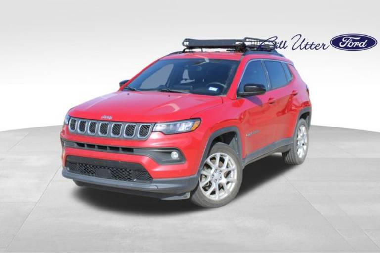 2023 Jeep Compass Latitude LUX