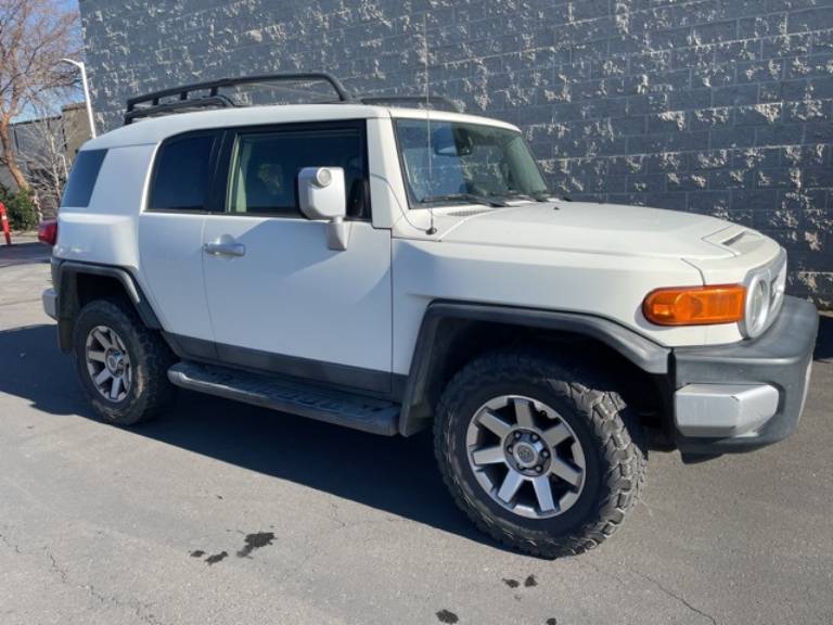 2014 Toyota FJ Cruiser Base