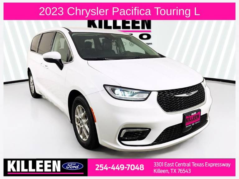 2023 Chrysler Pacifica Touring L