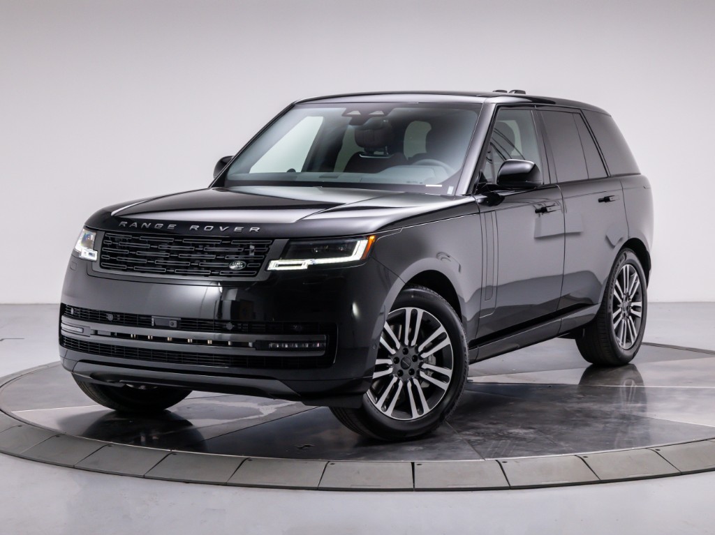 2026 Land Rover Range Rover P530 SE