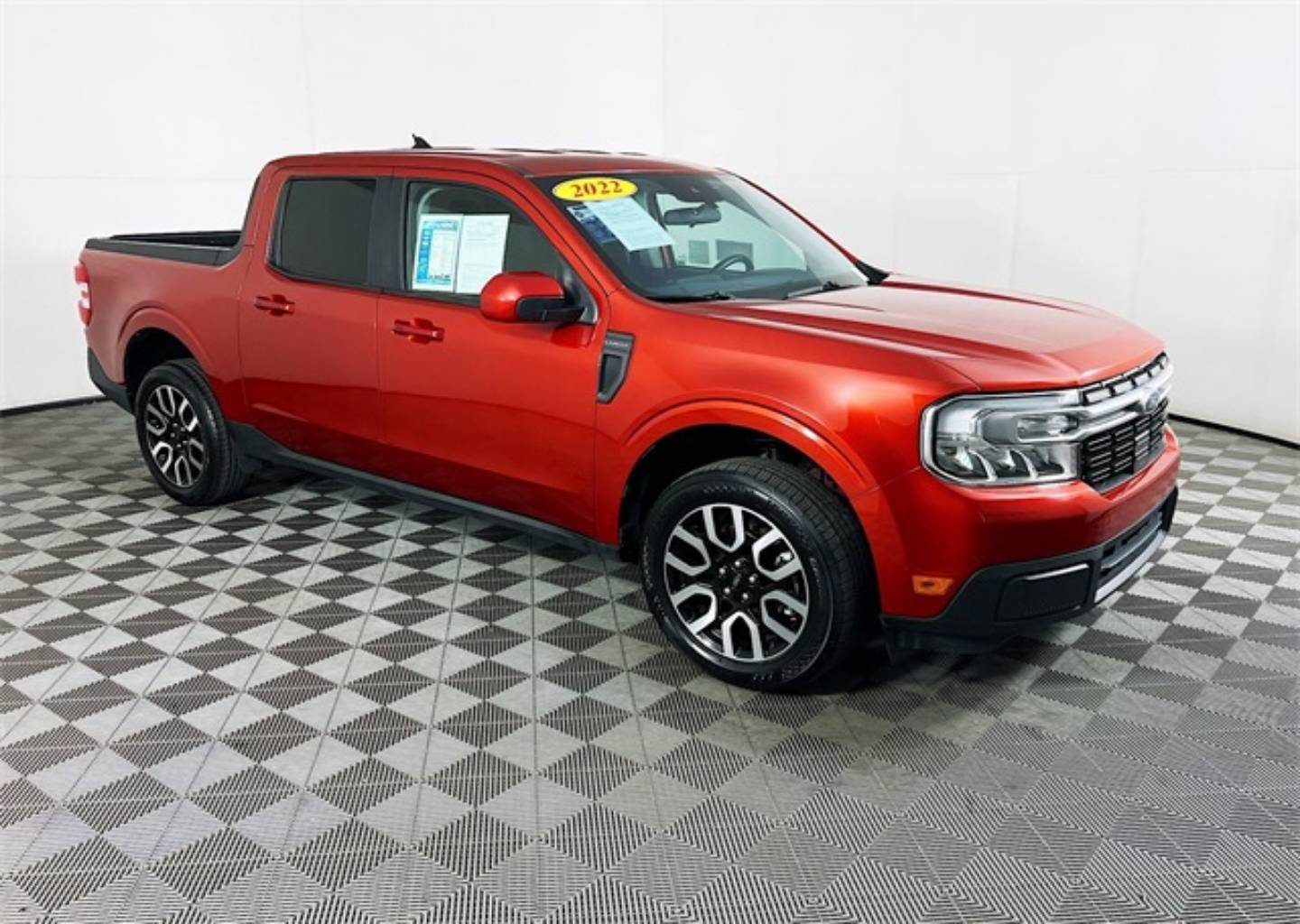 2022 Ford Maverick Lariat's photo