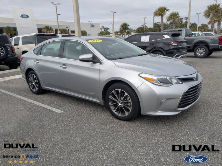 2018 Toyota Avalon Hybrid XLE Plus