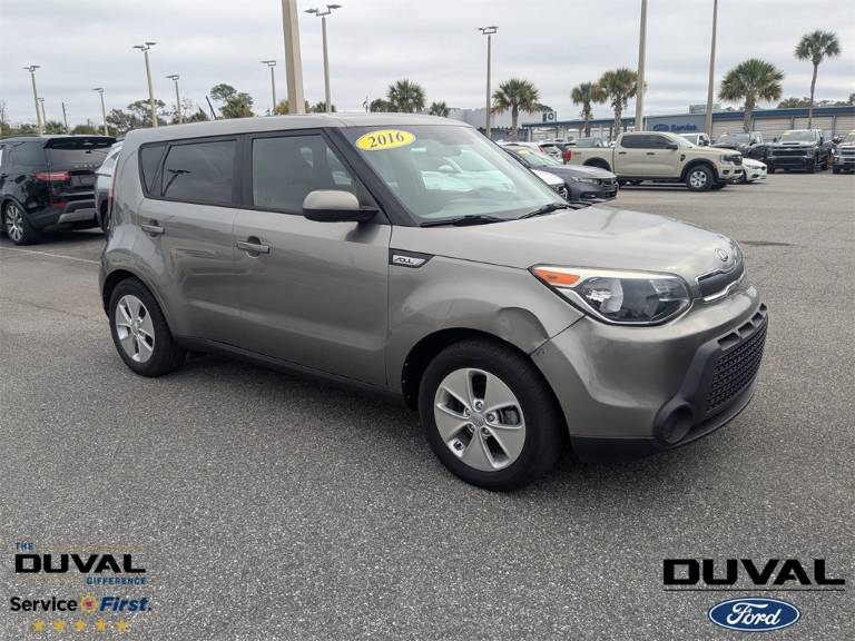2016 Kia Soul Base