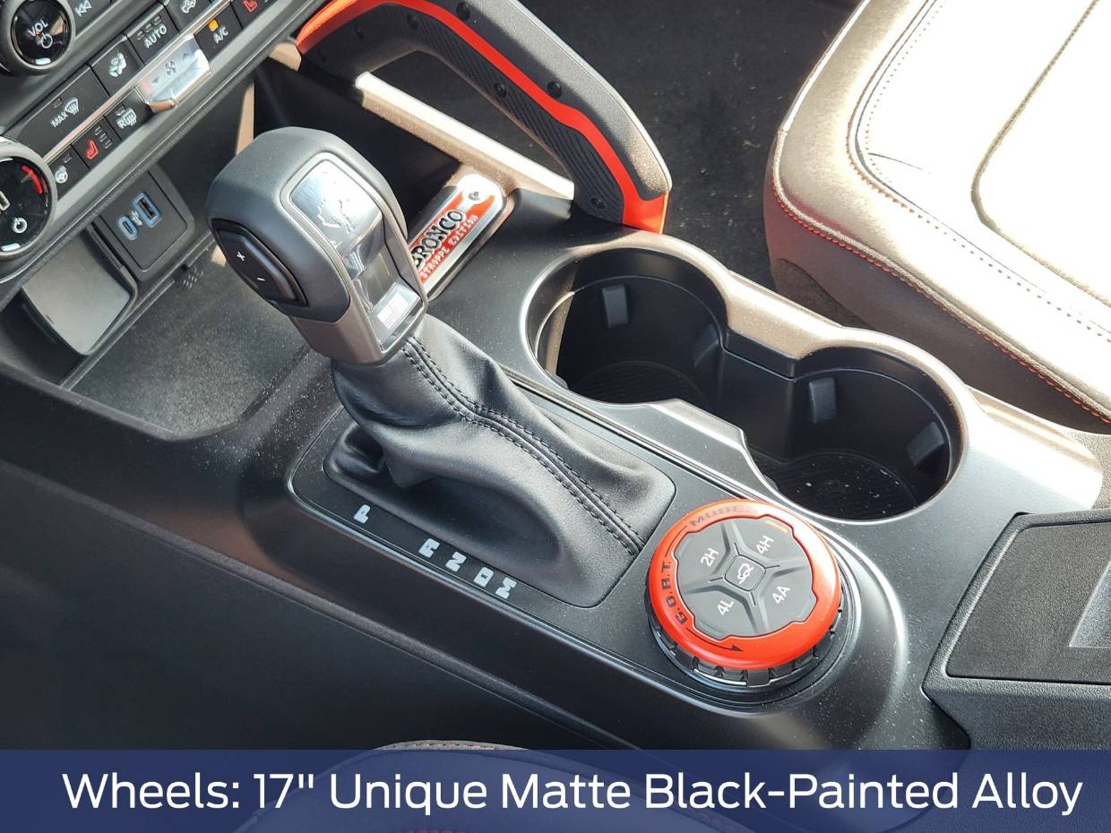 2025 Ford Bronco 2-Door Stroppe - Photo 21