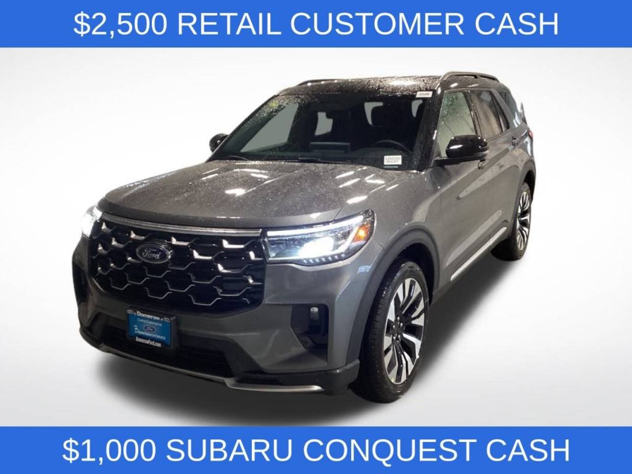 2026 Ford Explorer Platinum's photo