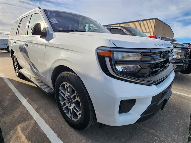 Used 2025 Ford Expedition Active