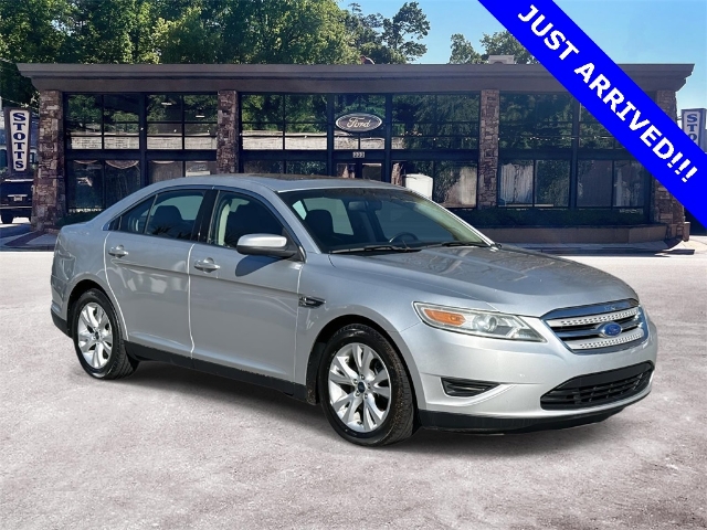 2012 Ford Taurus SEL's photo