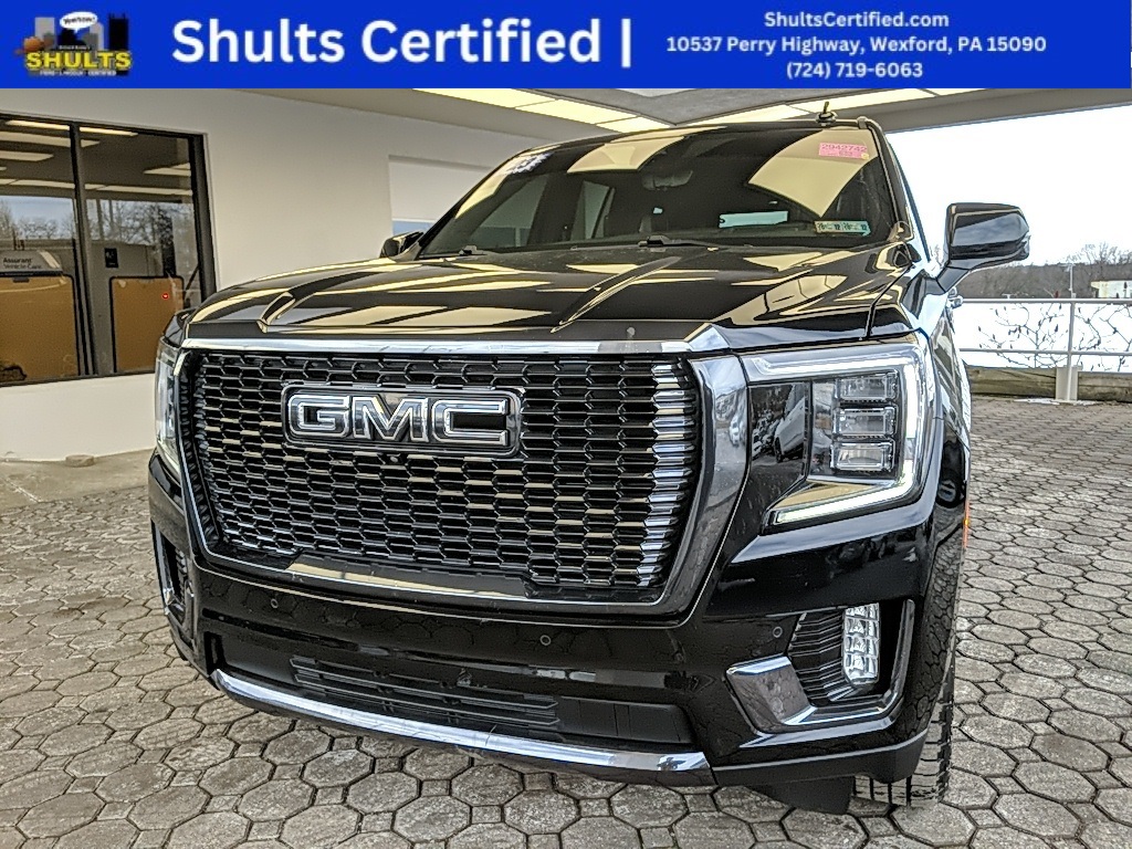 2023 GMC Yukon Denali Ultimate's photo