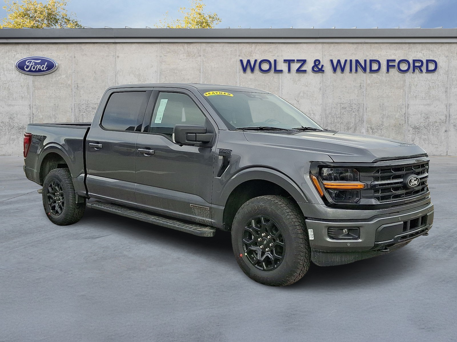 2025 Ford F-150 XLT Leather