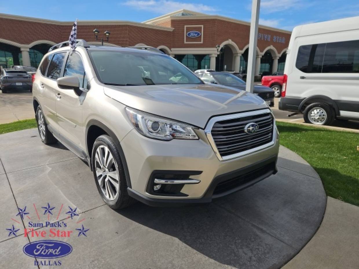 2020 Subaru Ascent Premium's photo