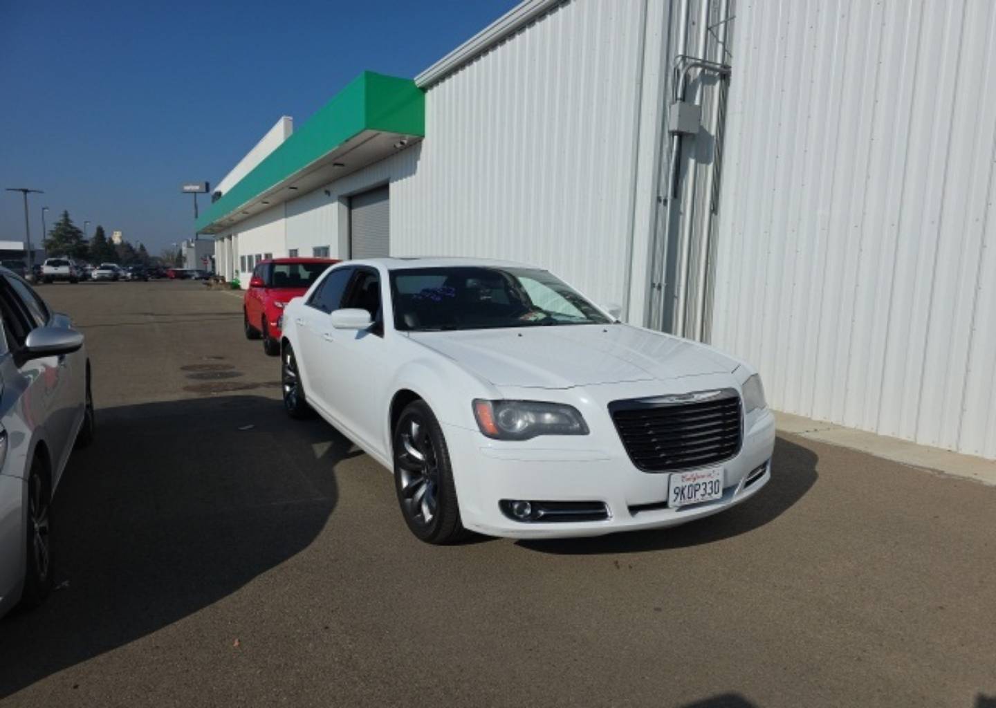 2014 Chrysler 300 S's photo