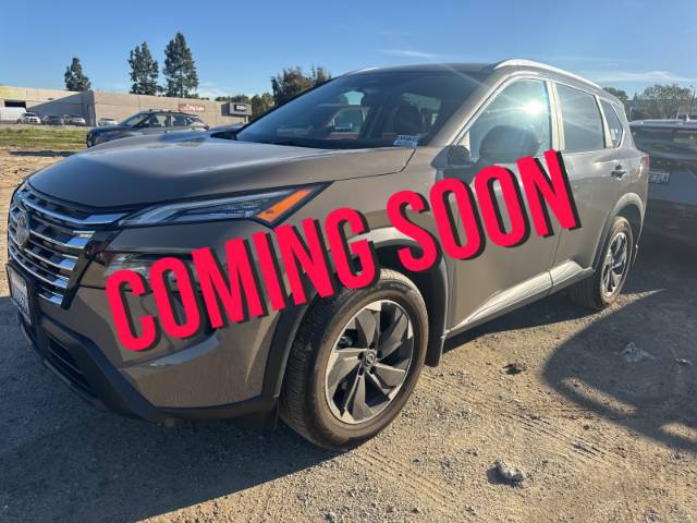 2025 Nissan Rogue SV