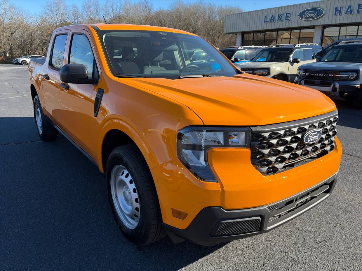 2026 Ford Maverick XL's photo