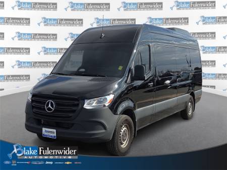 2025 Mercedes-Benz Sprinter 2500 Passenger 170 WB